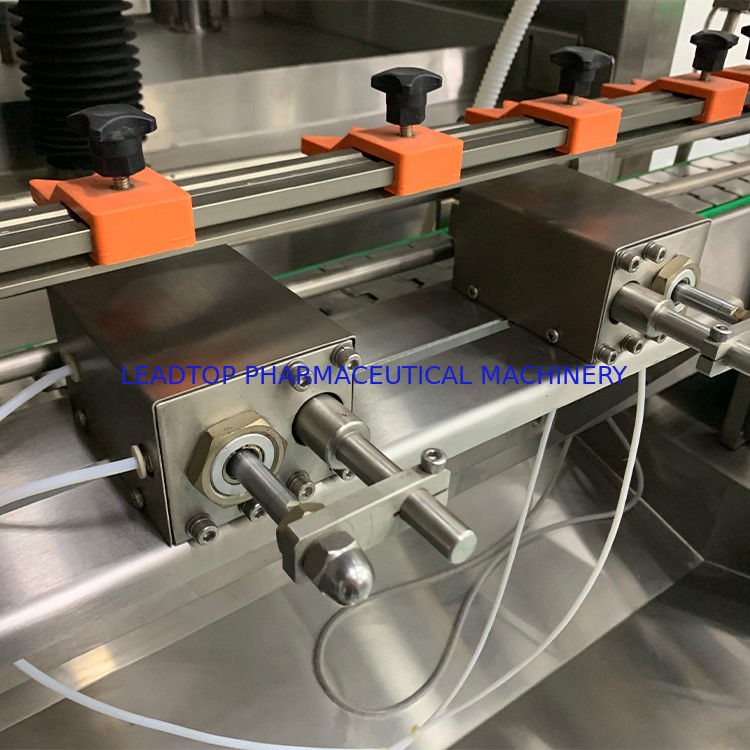 700 kg de poids Rotation automatique de remplissage de bouteilles liquides 6 kW consommation d'énergie Certifié CE