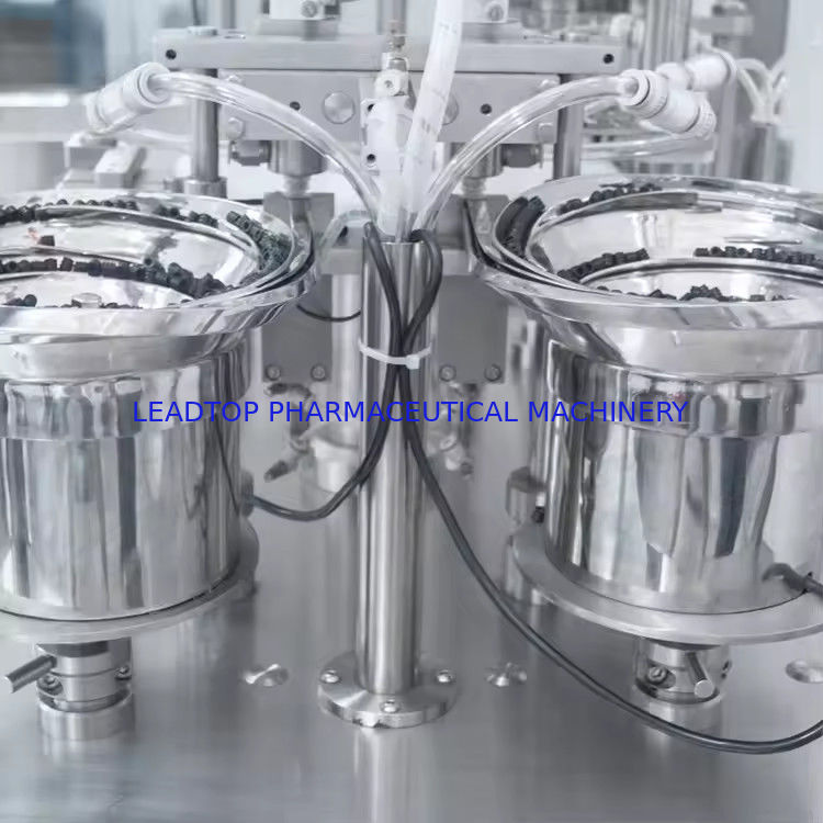 Précision de la machine de remplissage des seringues en acier inoxydable Capacité de production de 1700 à 2800 p/h