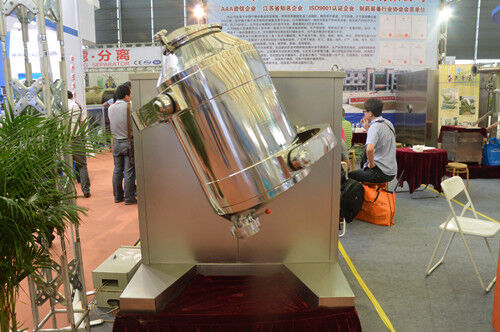 Bon prix Malaxeur de poudre directionnelle multi de mouvement avec le système de transmission en ligne